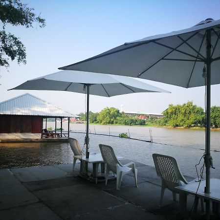 River Marina Resort Uthai Thani Eksteriør billede