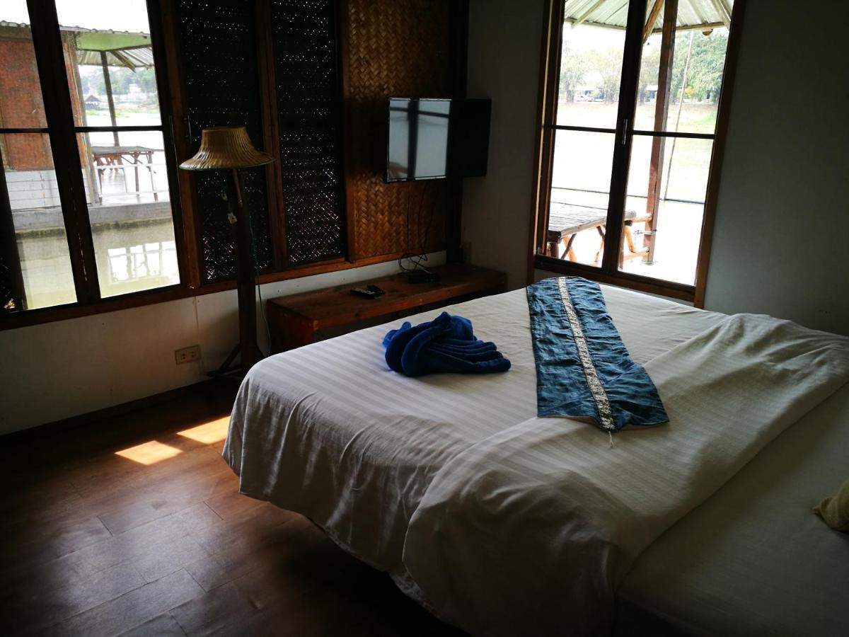 River Marina Resort Uthai Thani Eksteriør billede